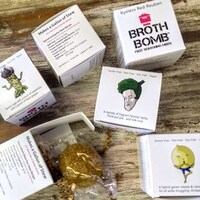 Fizzing Broth Bombs