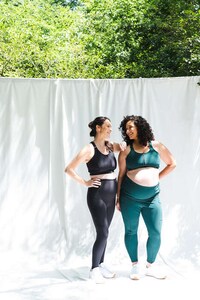 New Mom-Focused Activewear Image 3