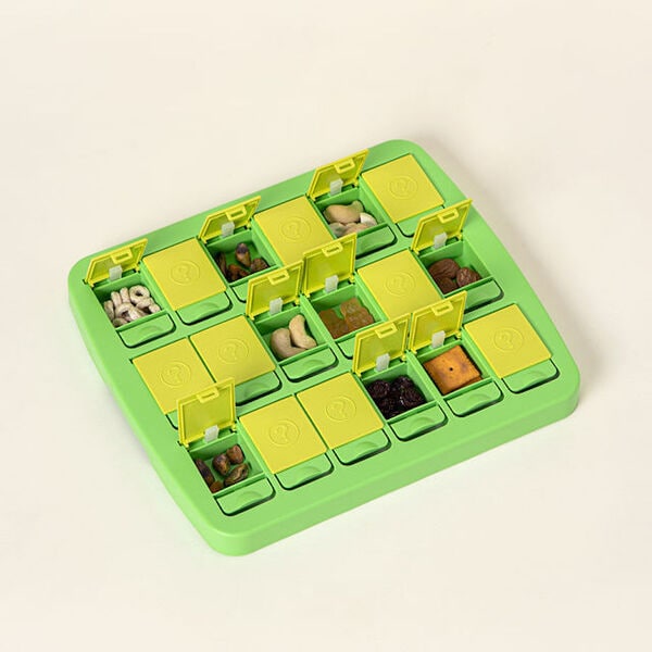 Memory Challenging Food Containers