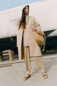 Casual-Chic Spring Wardrobe Staples Image 5