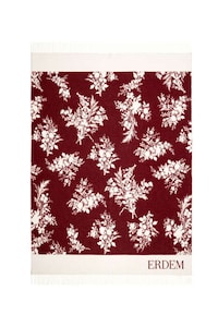 High-Fashion Throw Blankets Image 6