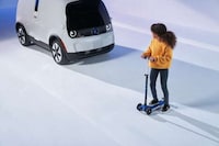 Pedestrian-Protecting Delivery Robots Image 4