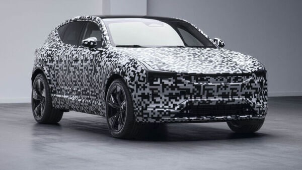 Smartphone-Like EV Interfaces