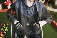 Hands-Free Kids Sneakers Image 4
