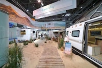 Beach-Ready Camping Vans Image 5