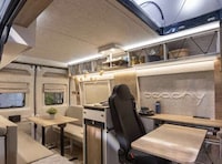 Beach-Ready Camping Vans Image 7