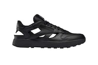 Deconstructed Sneaker Styles Image 7