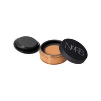 Light-Reflecting Setting Powders Image 3