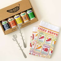Spicy Valentine&rsquo;s Day Kits Image 3
