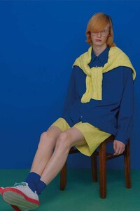 Iconic Artist-Themed Apparel Image 6