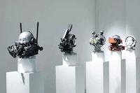 Futuristic Robotic Wearables Image 3