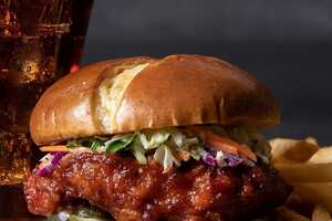 Tangy BBQ Sandwiches: Slim Chickens Just Debuted a New Memphis Style ...