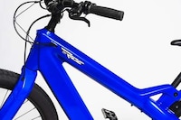 Lightweight Commuter E-Bikes Image 4