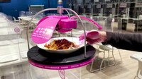 Contactless Robot Restaurants Image 1
