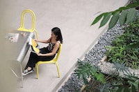 Bold Outdoor Aluminum Chairs Image 7