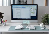 Glove-Like Keyboard Peripherals Image 3