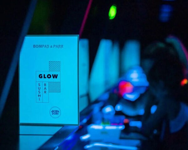 Glow-in-the-Dark Sushi Bars Image 2