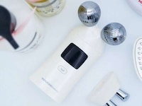 Triple-Function Skincare Devices Image 2