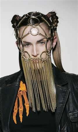 13 Macabre Jewelery Pieces