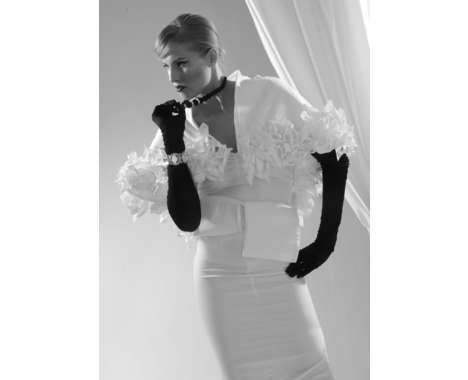 35 All-White Fashions
