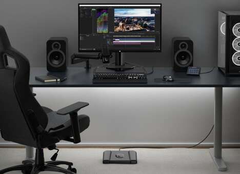 Floating Workstation Microphone Holders : Elgato Wave Mic Arm LP