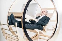 Ergonomic Wheel-Integrated Workstations Image 4