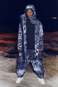 High-Fashion Skiwear Capsules Image 4