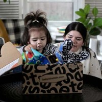 Educational Language Toy Kits Image 5