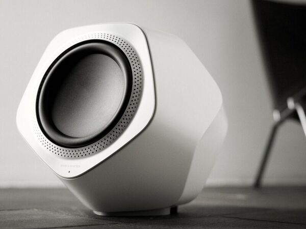 Elegant Adaptive Bass Subwoofers