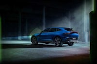 Ultra-Powerful Luxury SUVs Image 8