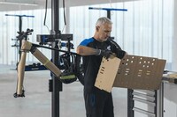 Sustainably-Packaged Compact Bikes Image 6