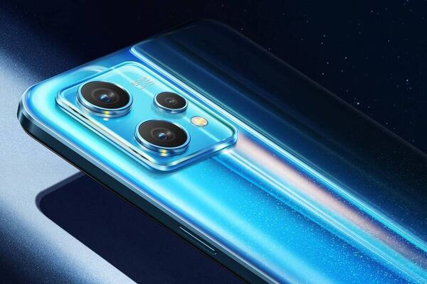 Color-Changing Smartphones