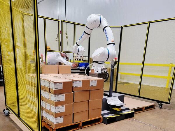 Top 35 Robots Trends in February