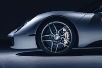 Riproaring British Supercars Image 4