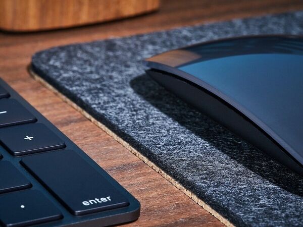 Naturalistic Workstation Mouse Pads : Grovemade Wool Felt