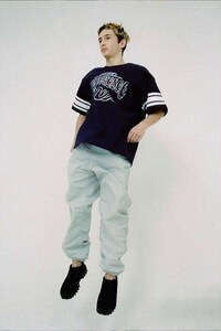 Oversized Retro Streetwear Image 3