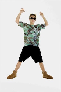 Oversized Retro Streetwear Image 5