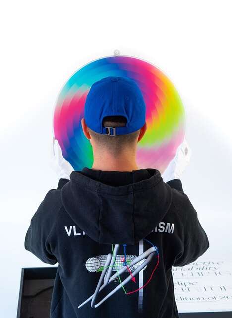 Color-Blending Kinetic Sculptures