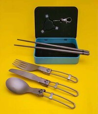 Self-Sanitizing Titanium Cutlery Kits Image 2