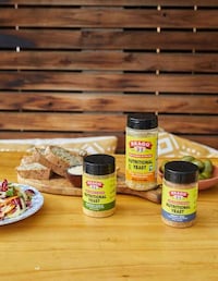Flavored Nutritional Yeast Flakes Image 1