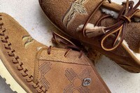 Embroidered Moccasin-Like Footwear Image 3