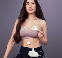 Hands-Free Electric Breast Pumps Image 2