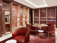 Chic Fashion Shop-In-Shops Image 8