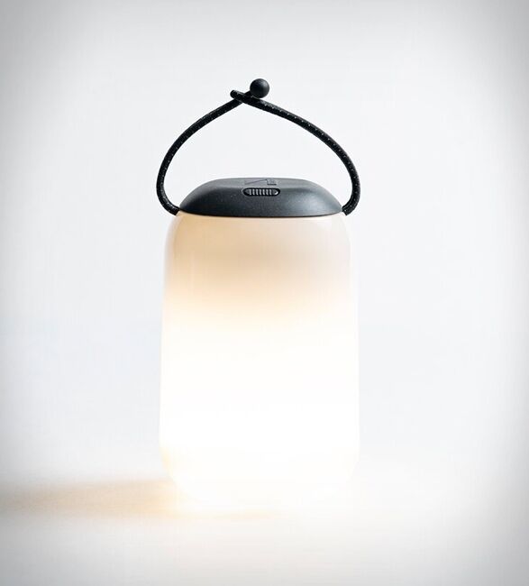 Smartphone-Charging Camper Lanterns Image 2