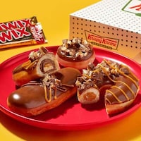 Crunchy Cookie Donuts