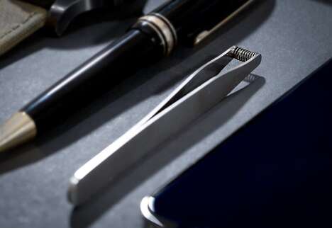 Spring-Equipped Tweezers