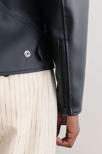 Grape-Made Vegan Leather Jackets Image 6