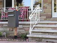 Parcel-Friendly Mailbox Designs Image 4