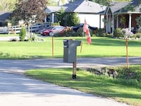 Parcel-Friendly Mailbox Designs Image 5