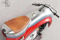Cutely Compact Commuter Mopeds Image 7